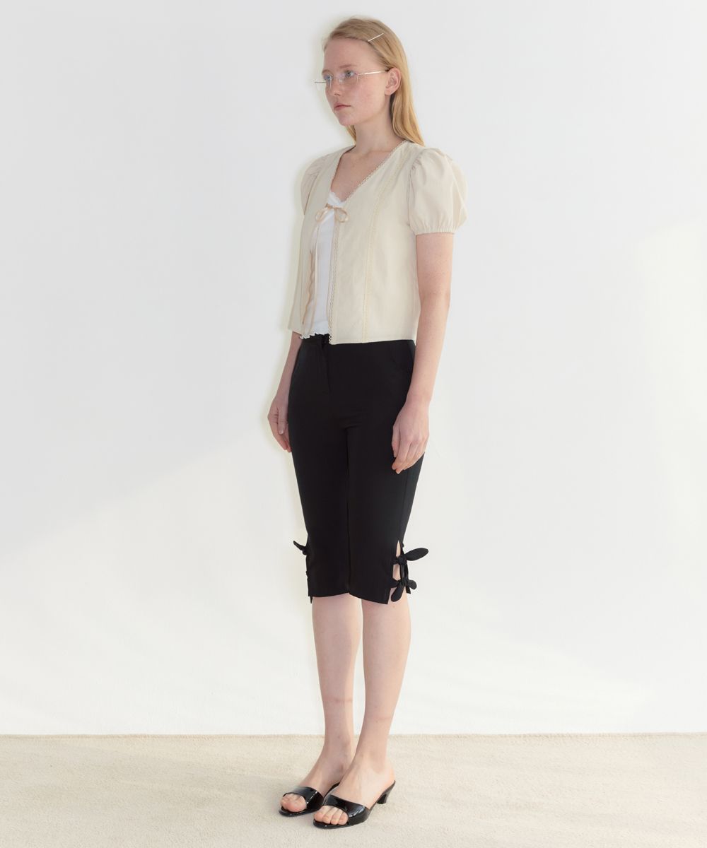 【SINOON】Ribbon Tie Eyelet Blouse SINOON ｜시눈 공식 온라인 스토어