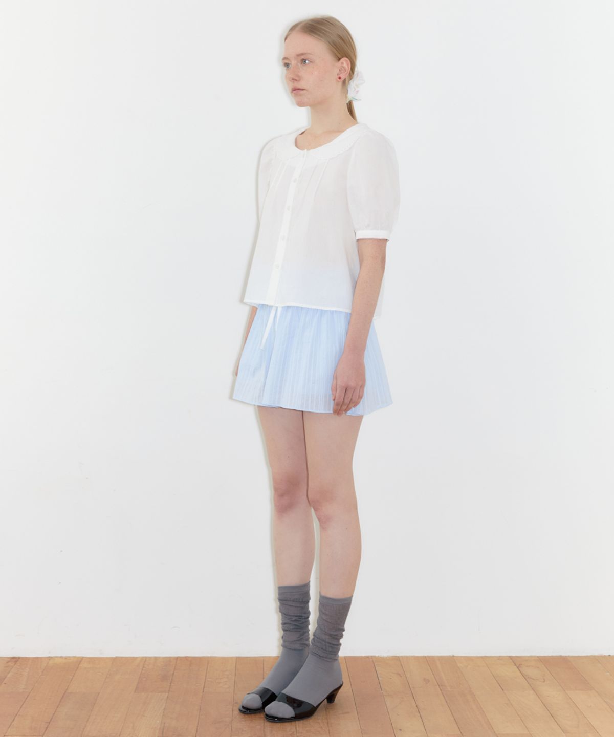 시눈(SINOON) Puff Sleeve Collar Blouse (Cream)