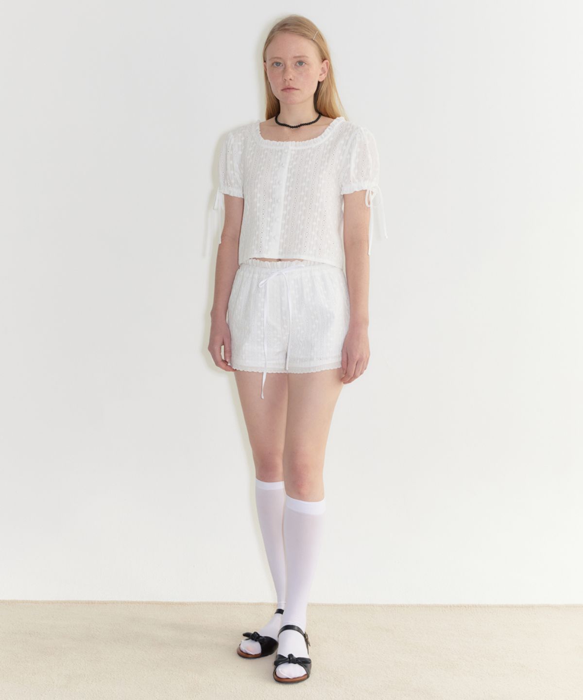 시눈(SINOON) Eyelet Blouse (White)