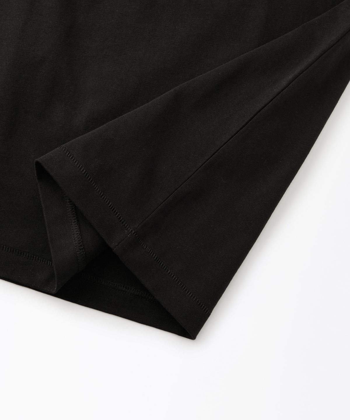 아웃스탠딩(OUTSTANDING) BASIC CREW NECK T-SHIRT_BLACK