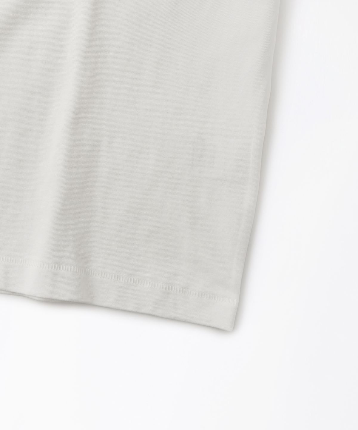 아웃스탠딩(OUTSTANDING) BASIC CREW NECK T-SHIRT_OFF WHITE