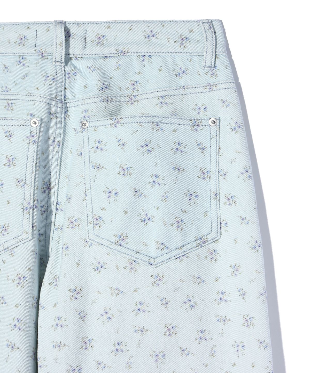 유희(YOUHEE) FLOWER PATTERN DENIM PANTS SKY BLUE
