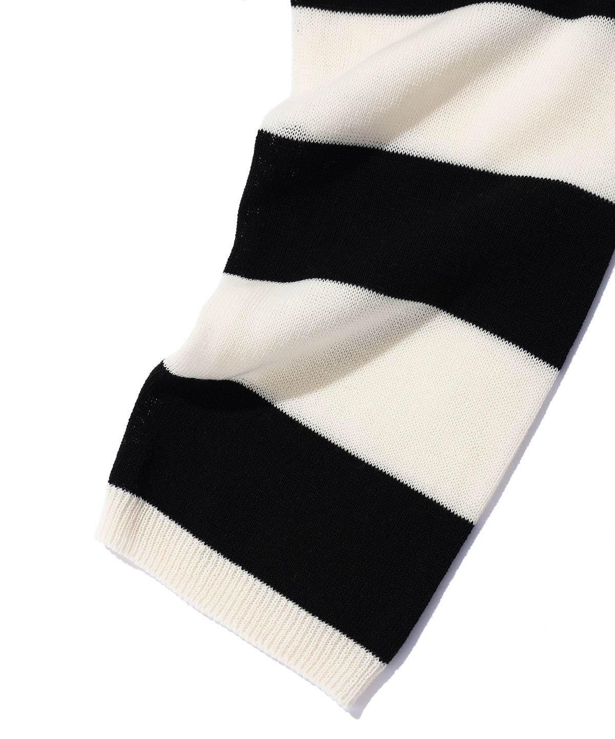 유희(YOUHEE) STRIPE FLOWER KNIT BLACK