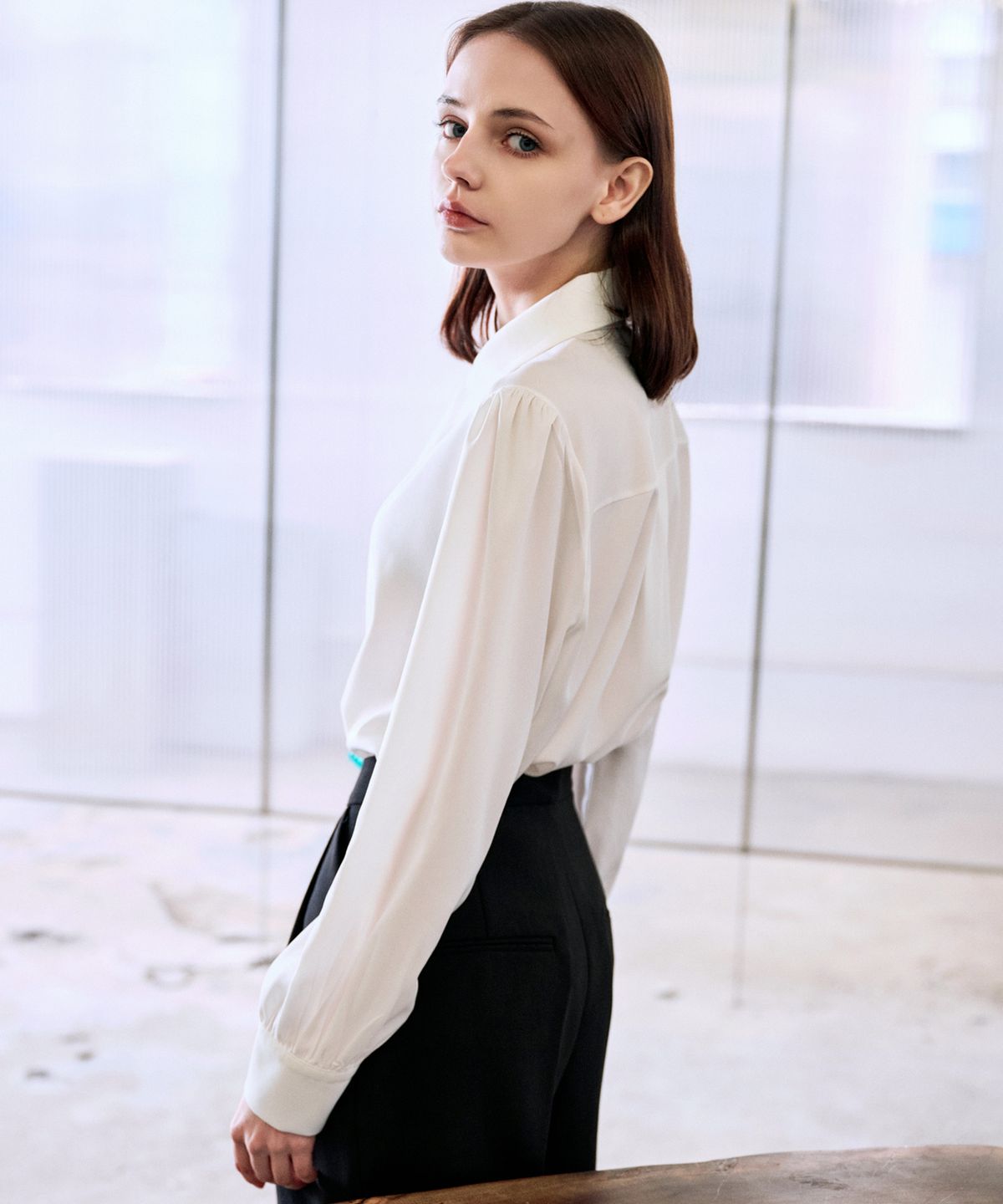랭5(LANG5) [MUDY] BIG COLLAR BLOUSE [무디] 빅카라 블라우스_화이트