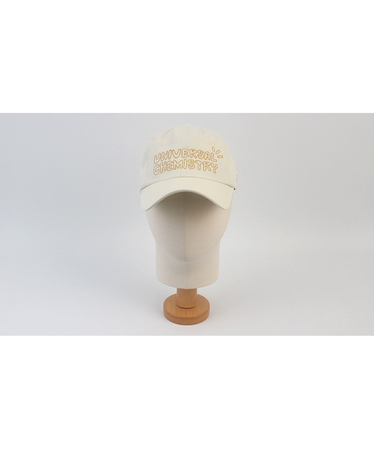 유니버셜 케미스트리(UNIVERSAL CHEMISTRY) Kitch Pigment Washing Ivory Ballcap 피그먼트모자