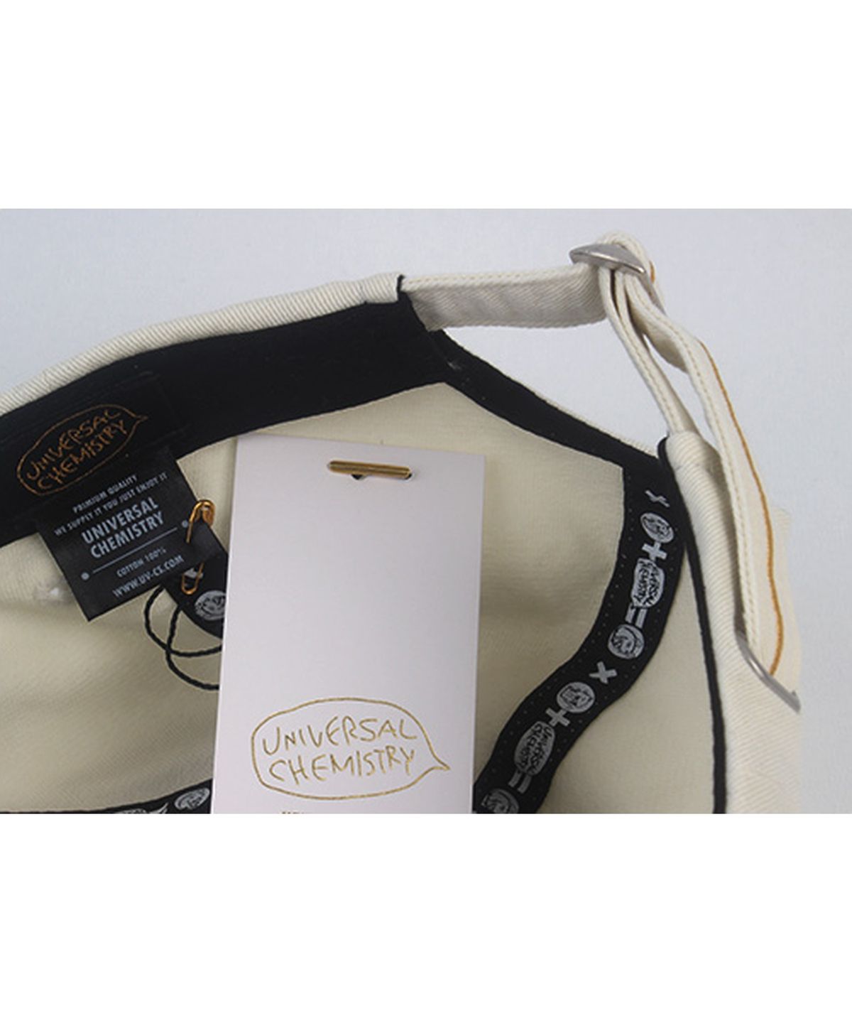 유니버셜 케미스트리(UNIVERSAL CHEMISTRY) Kitch Pigment Washing Ivory Ballcap 피그먼트모자