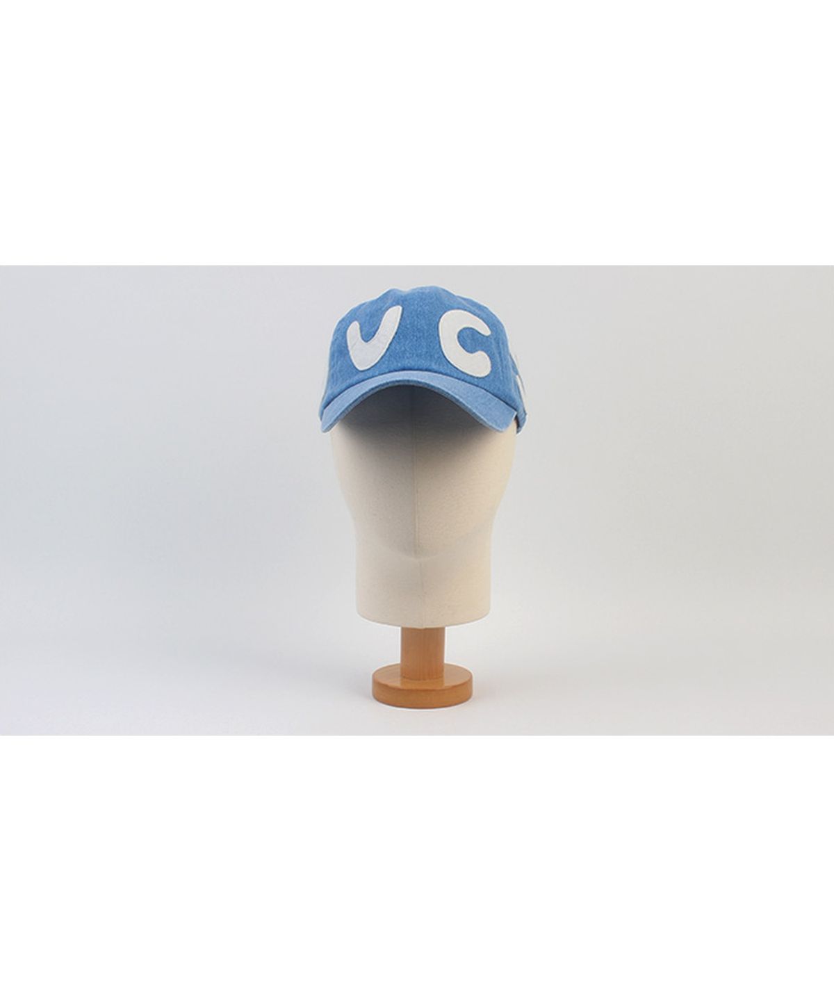 유니버셜 케미스트리(UNIVERSAL CHEMISTRY) Patch Pigment Washing Blue Ballcap 피그먼트모자