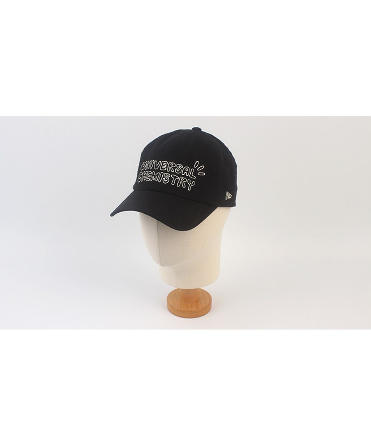 유니버셜 케미스트리(UNIVERSAL CHEMISTRY) Kitch Linen Black Ballcap 린넨모자