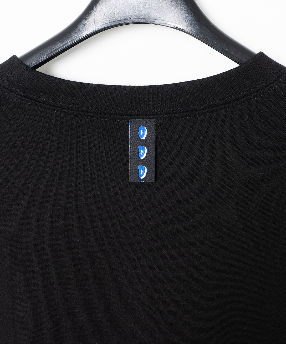 오드닷(ODD DOT) 오드 빅 로고 롱슬리브_블랙