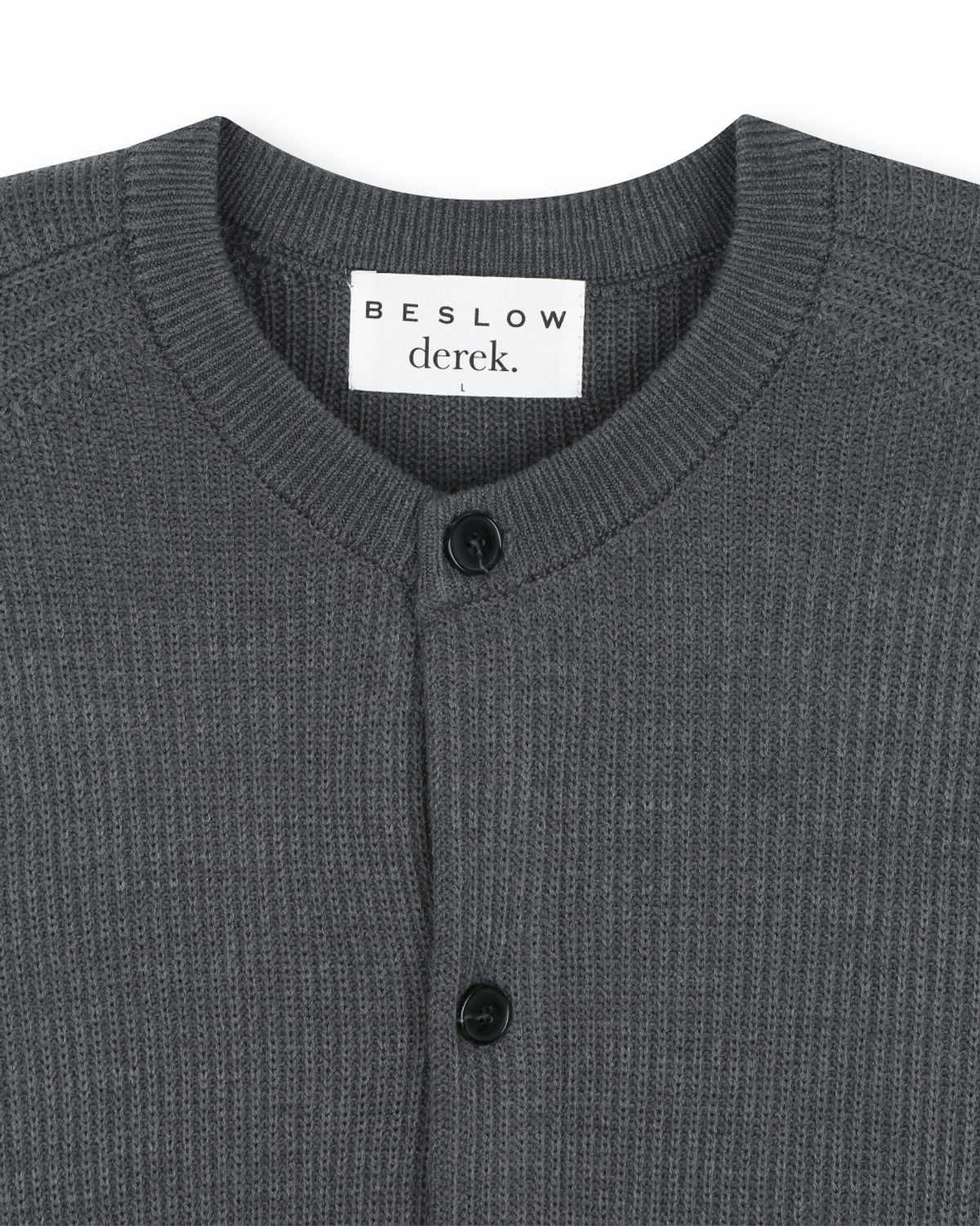비슬로우(BESLOW) [비슬로우X데릭]CREW NECK SHORT CARDIGAN CHARCOAL