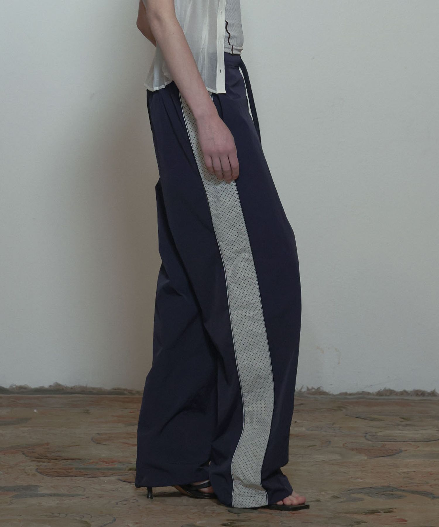 MUSINSA | SCULPTOR Mesh Nylon Track Pants Navy