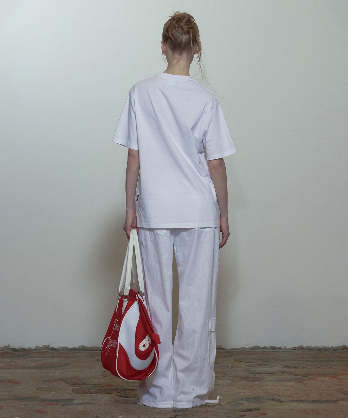 스컬프터(SCULPTOR) Looking for free Tee White
