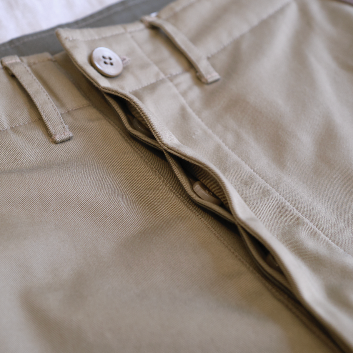 본로우(BONRROW) Leather Mix Chino_Khaki