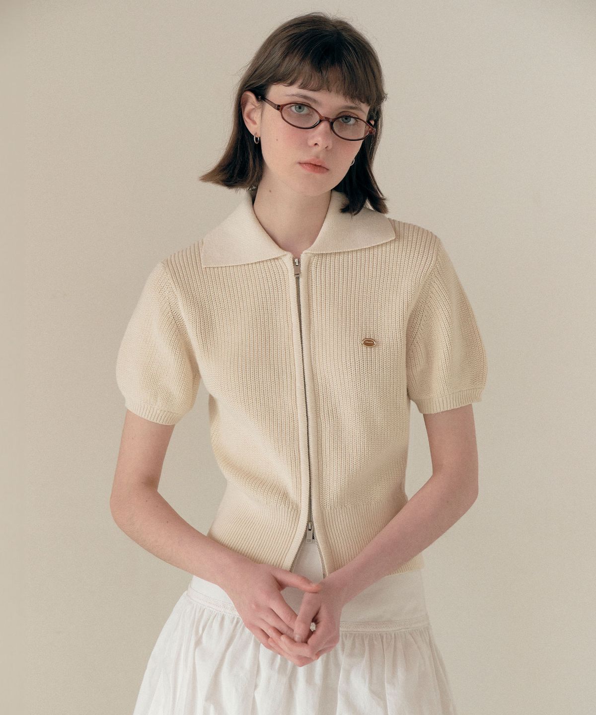 로라로라(ROLAROLA) COLLAR HALF KNIT ZIP UP IVORY
