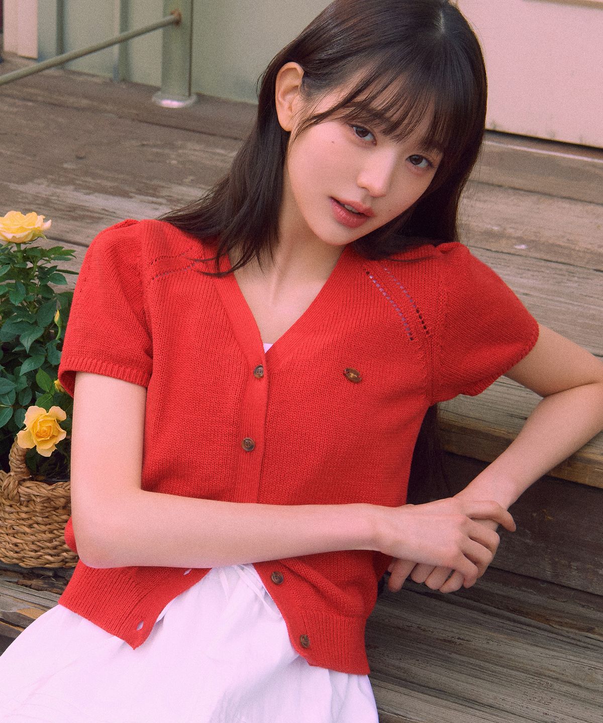 로라로라(ROLAROLA) V NECK HALF SLEEVE CARDIGAN RED