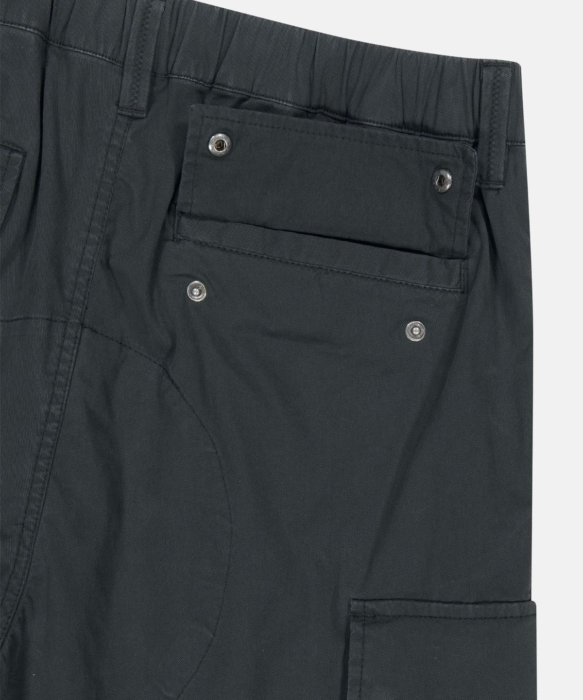 썬러브투어(SUNLOVETOUR) Square Cargo Shorts Black