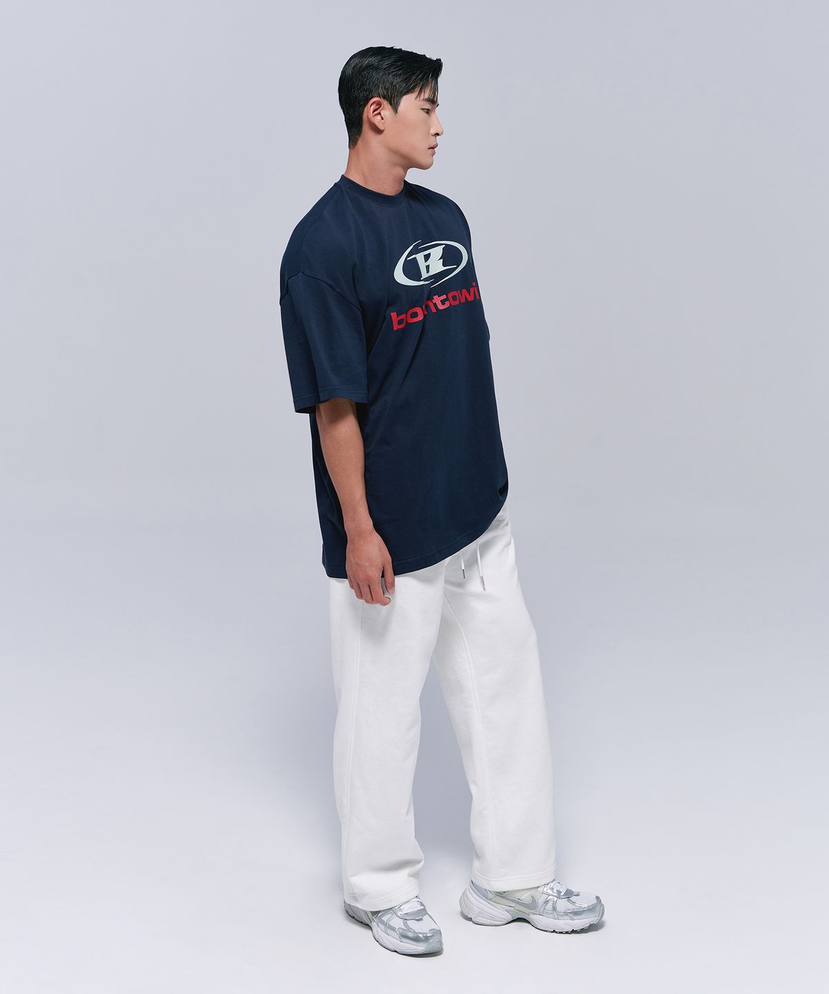 본투윈(BORN TO WIN) SYMBOL B LOGO T-SHIRTS [NAVY]