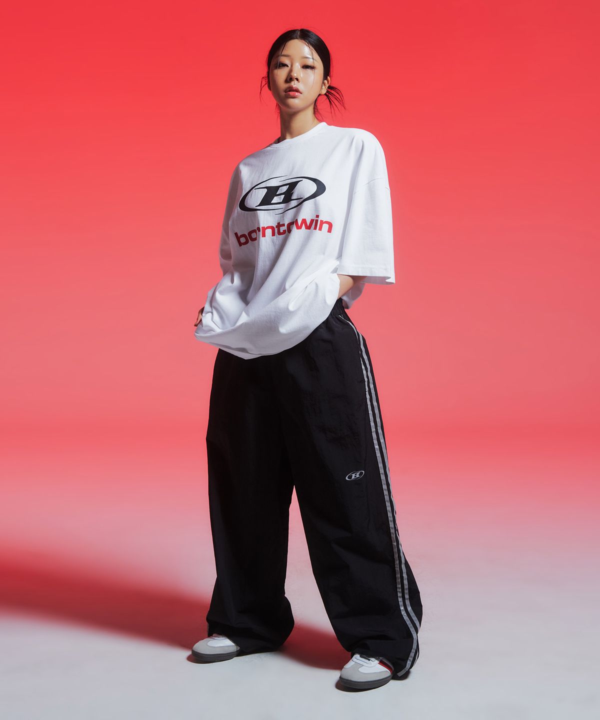 본투윈(BORN TO WIN) SYMBOL B LOGO T-SHIRTS [WHITE]