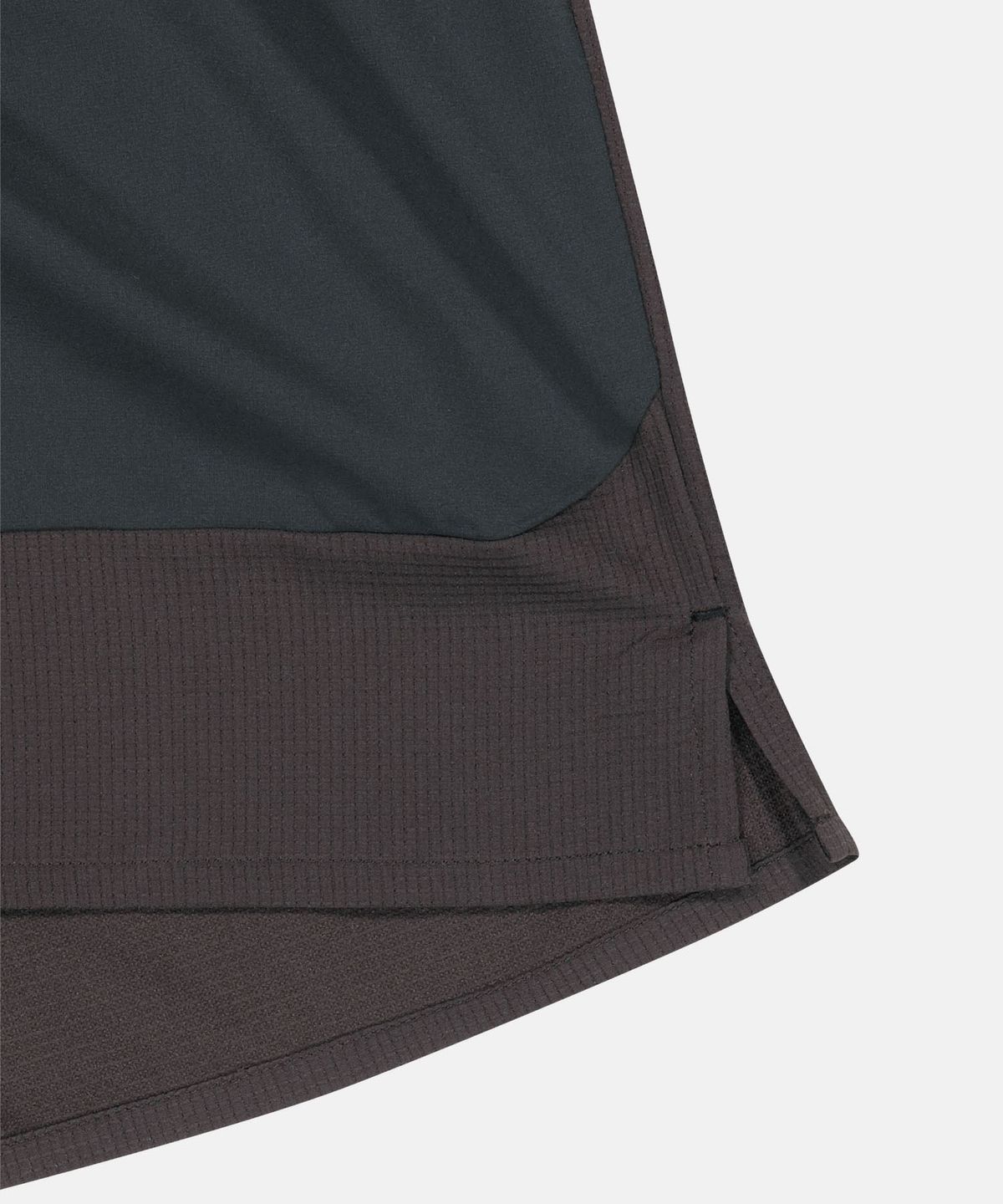 썬러브투어(SUNLOVETOUR) Pace-up Shorts Dark Green