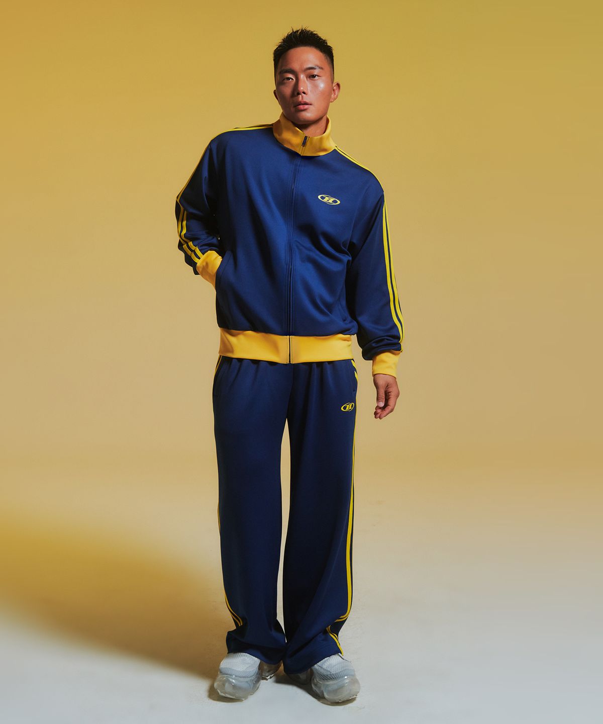 본투윈(BORN TO WIN) TRACK LINE JERSEY JACKET [NAVY]
