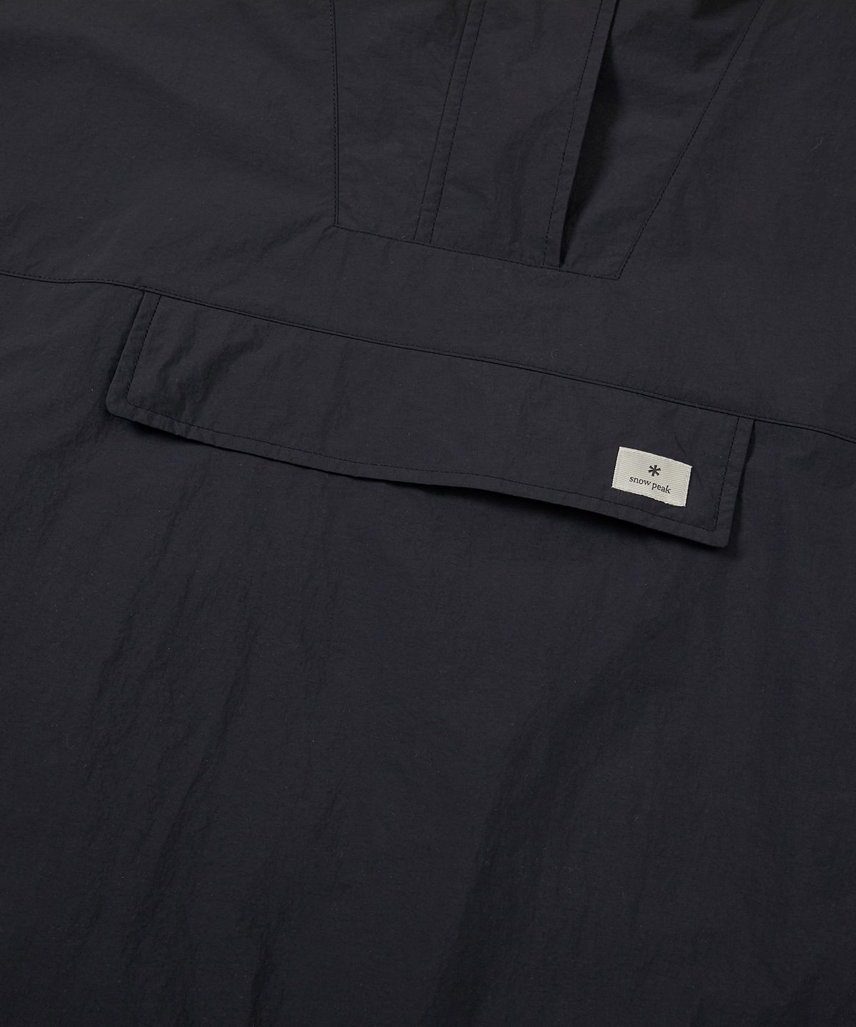 스노우피크 어패럴(SNOWPEAK APPAREL) 타슬란 여성 우븐 반팔 아노락 Black (S24MWLAN51)