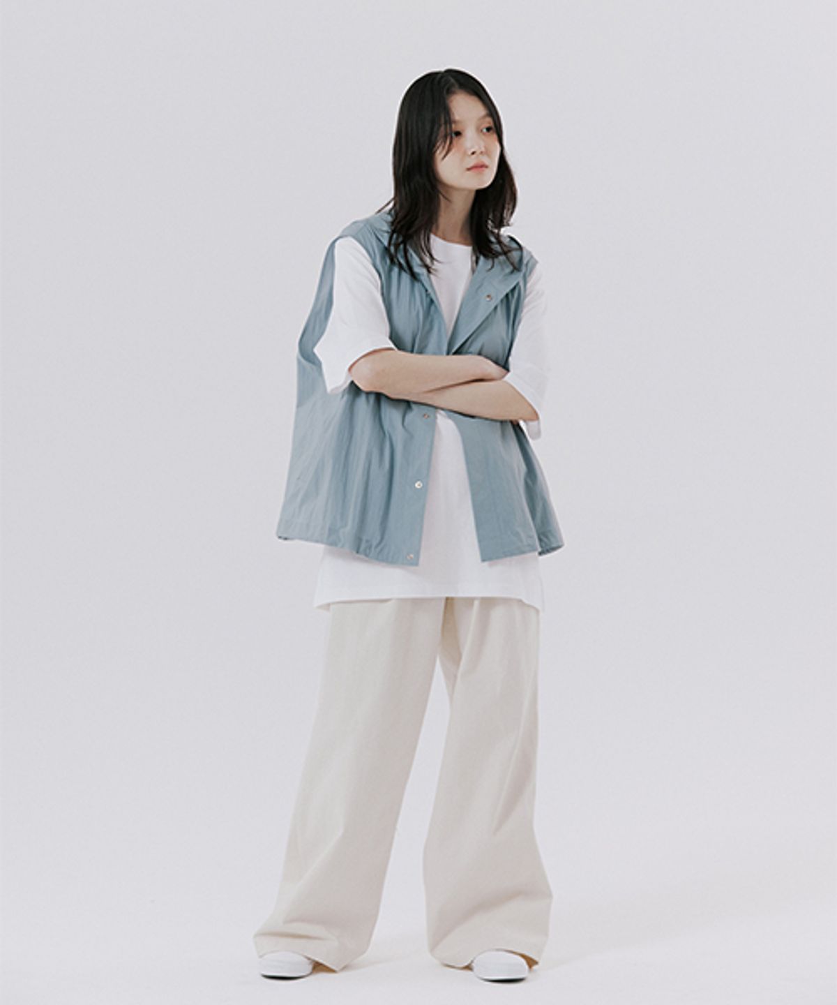 말렌(MALEN) 유니섹스 후드 베스트 소라