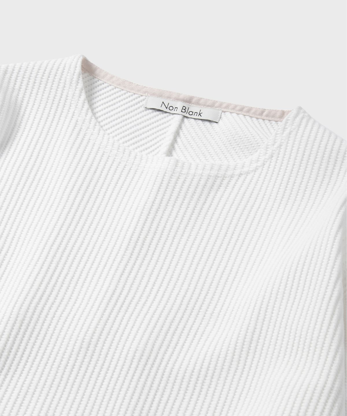 넌블랭크(NONBLANK) 와플 보트넥 티셔츠_WHITE