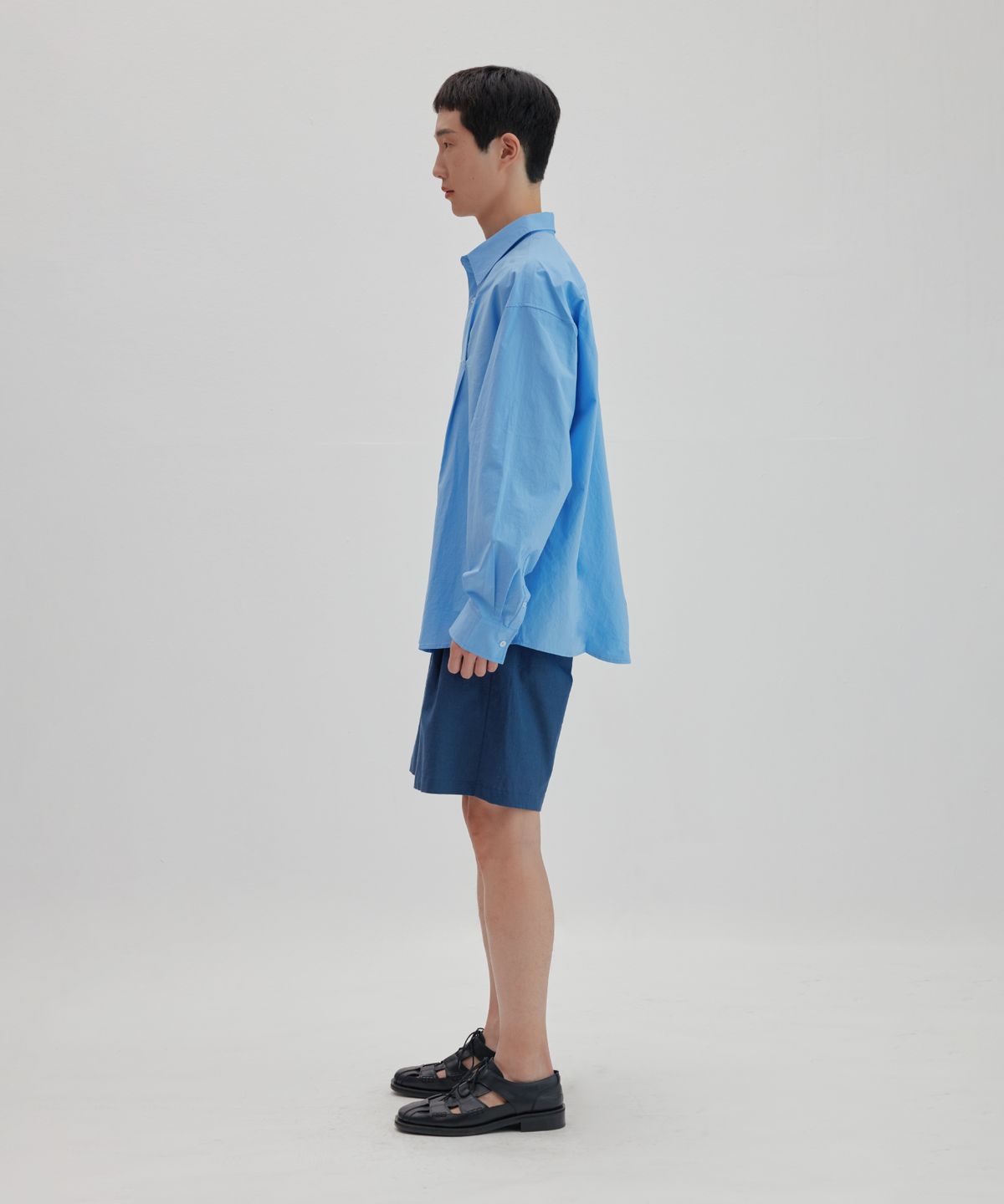 넌블랭크(NONBLANK) 와이드 핏 린넨 하프 팬츠_BLUE NAVY
