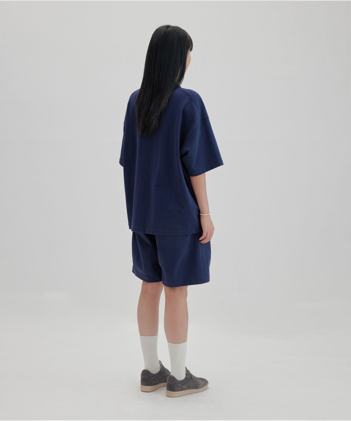 넌블랭크(NONBLANK) 플리츠 하프 셋업 세트_NAVY