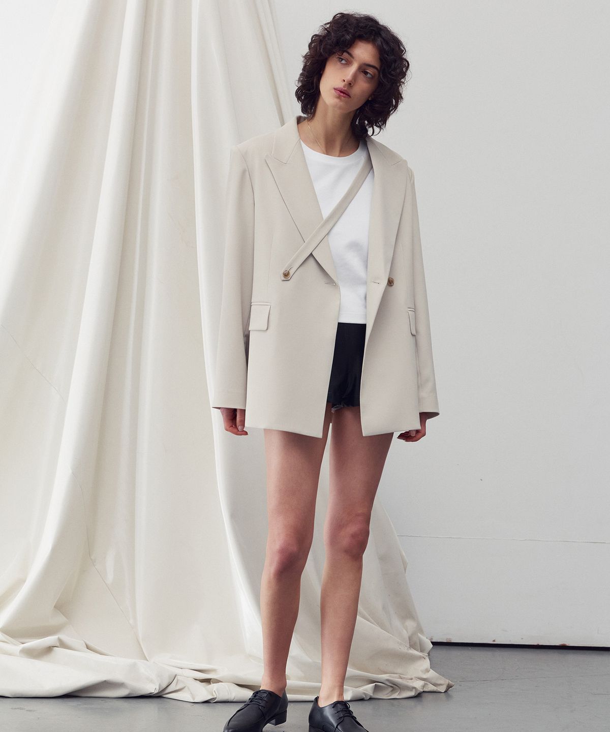 리이(RE RHEE) DOUBLE BREASTED JACKET