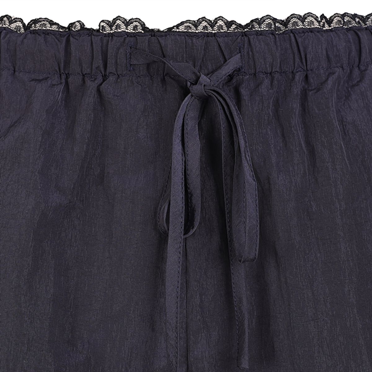라라폭스(LALAFOX) NYLON LACE SHORTS NAVY BQ2WP005