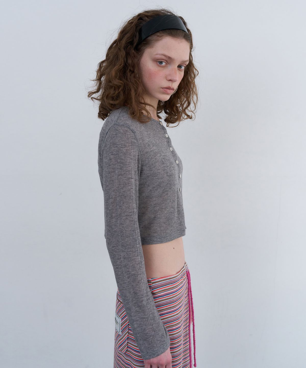 오버듀플레어(OVERDUEFLAIR) SOFT MINI CARDIGAN_MELANGE GREY