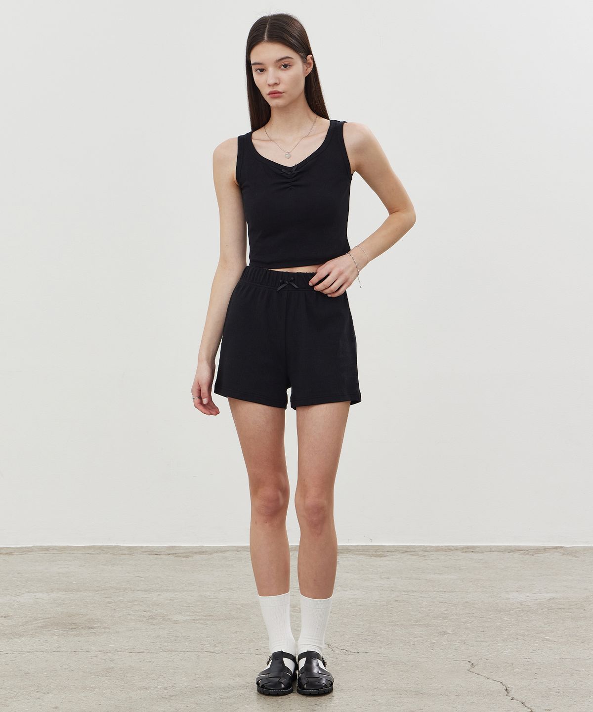 아이토브 서울(ITOV SEOUL) 2PCS 리본 골지 숏팬츠 BK