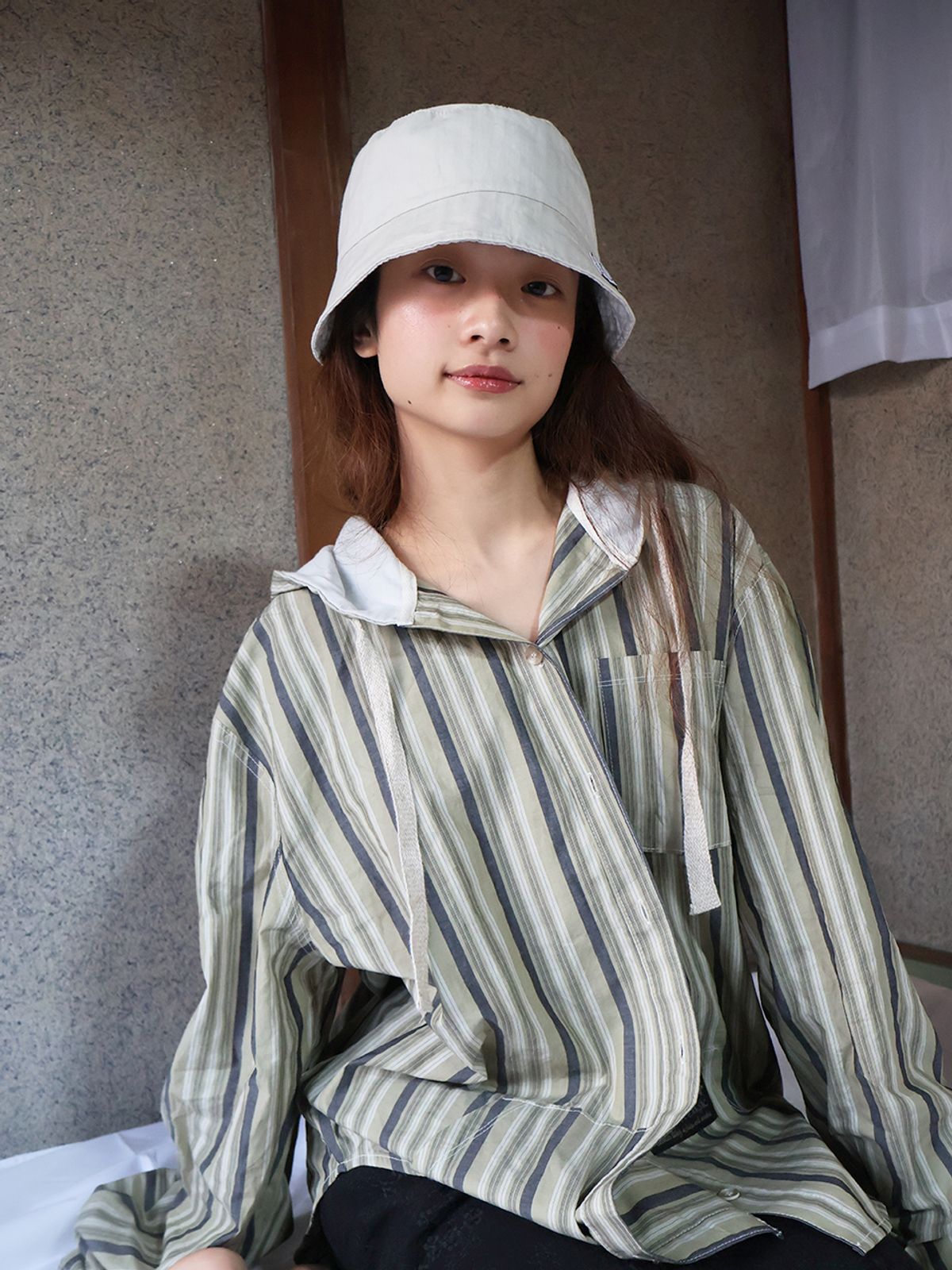콜로신스(COLOCYNTH) Navi Reversible Bucket Hat Ivory•Check Light Green
