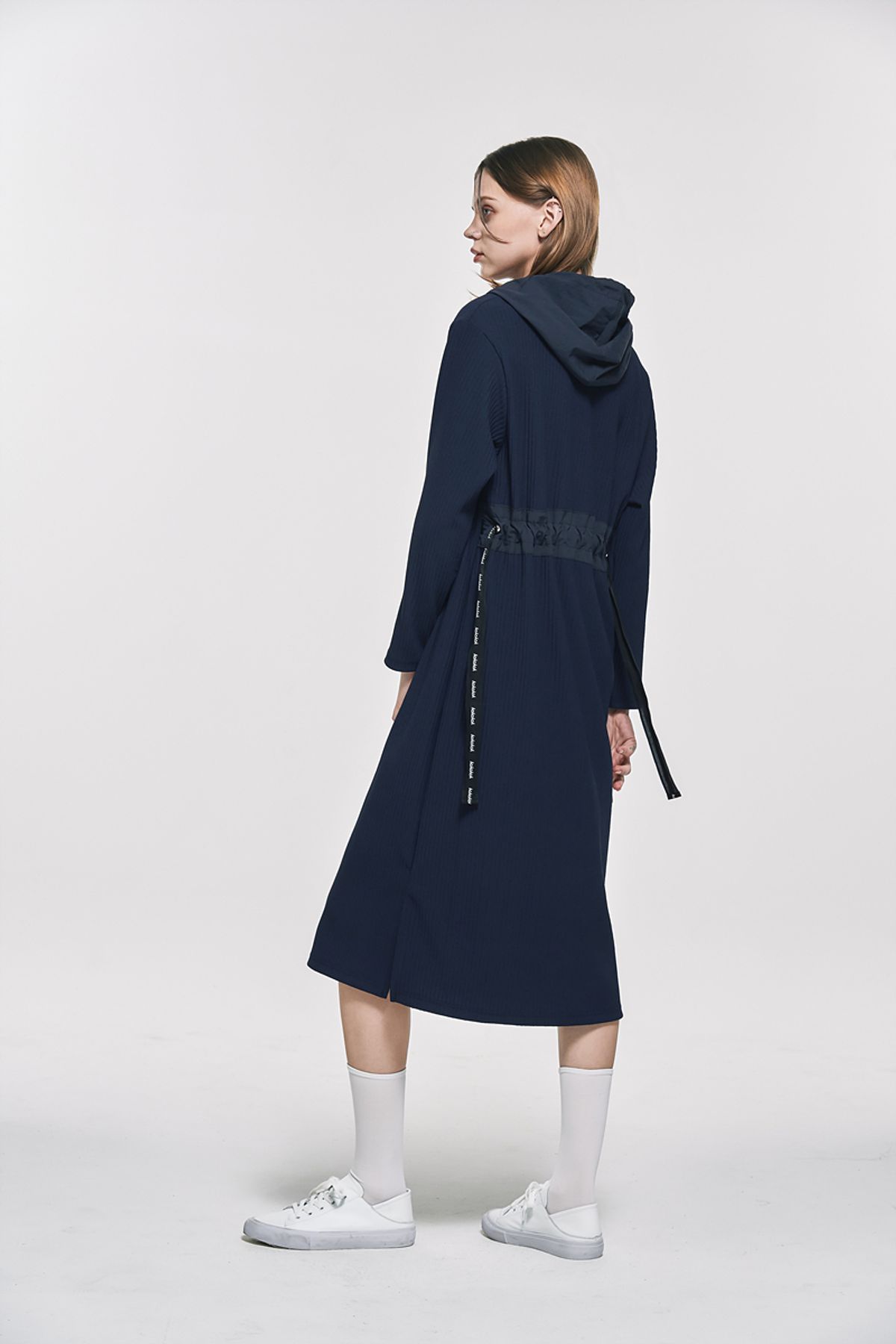 와이오와이(YOYOYOY) 우븐 배색 플리츠 후드 원피스_2colors
