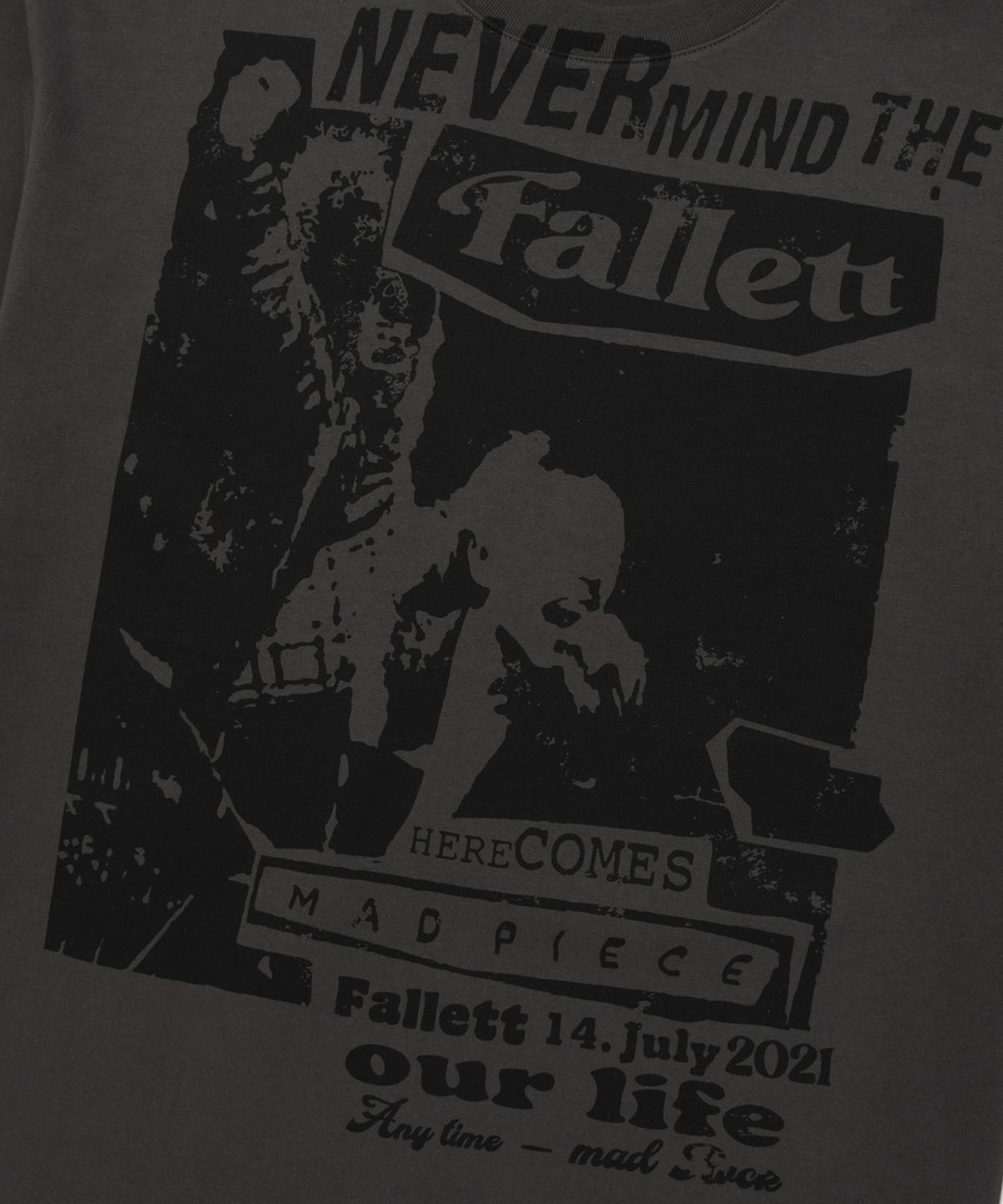 팔렛(FALLETT) 오버 포스터 반팔티 차콜