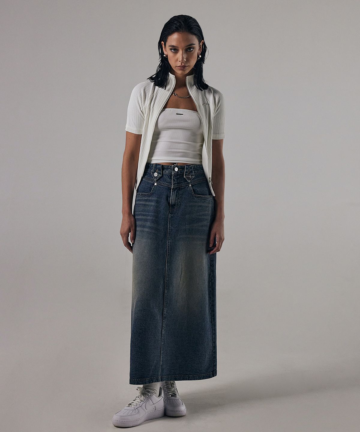 트리밍버드(TREEMINGBIRD) Front Yoke Denim Long Skirt [ Dark Blue ]