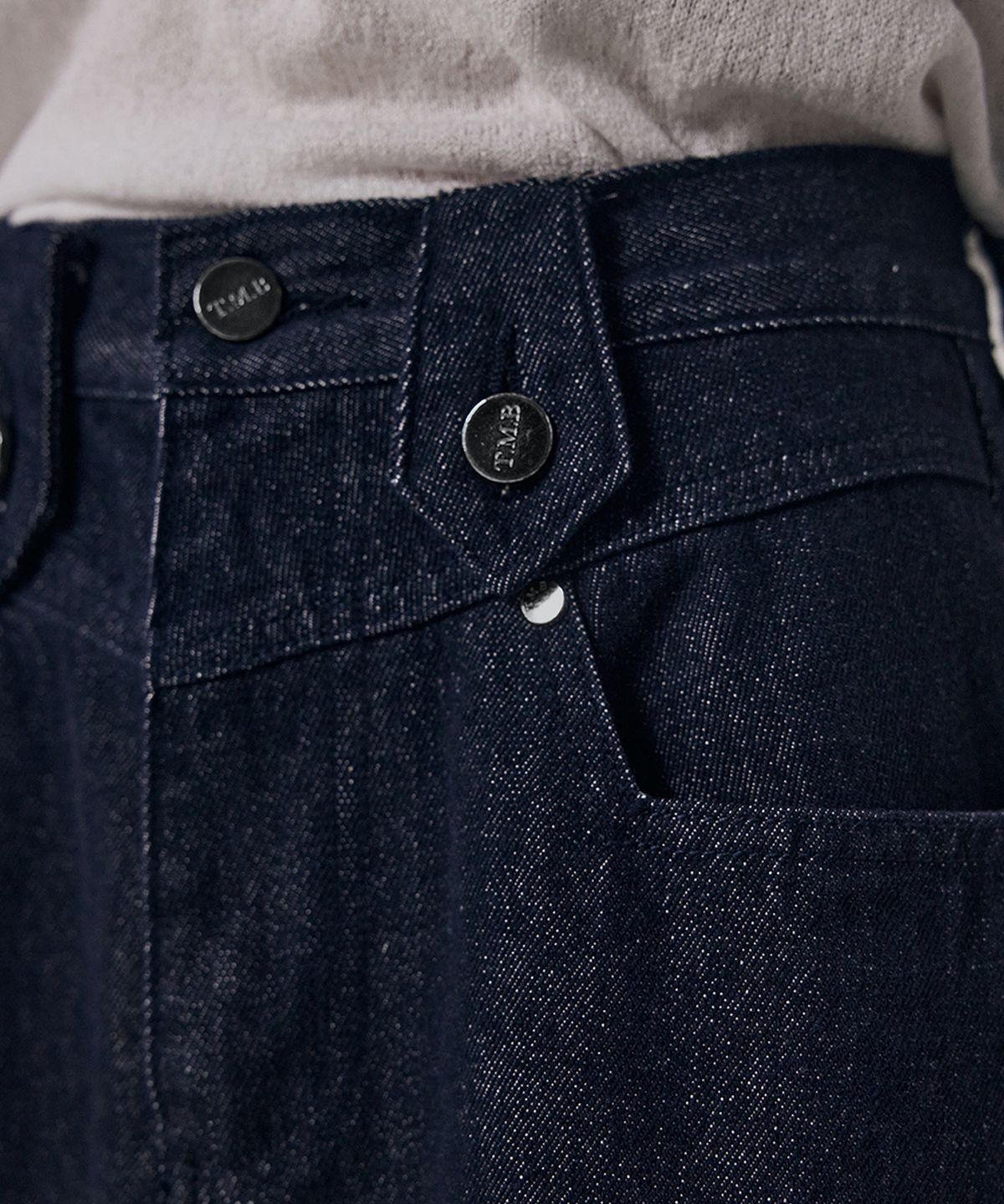 트리밍버드(TREEMINGBIRD) Front Yoke Denim Long Skirt [ Raw Denim ]