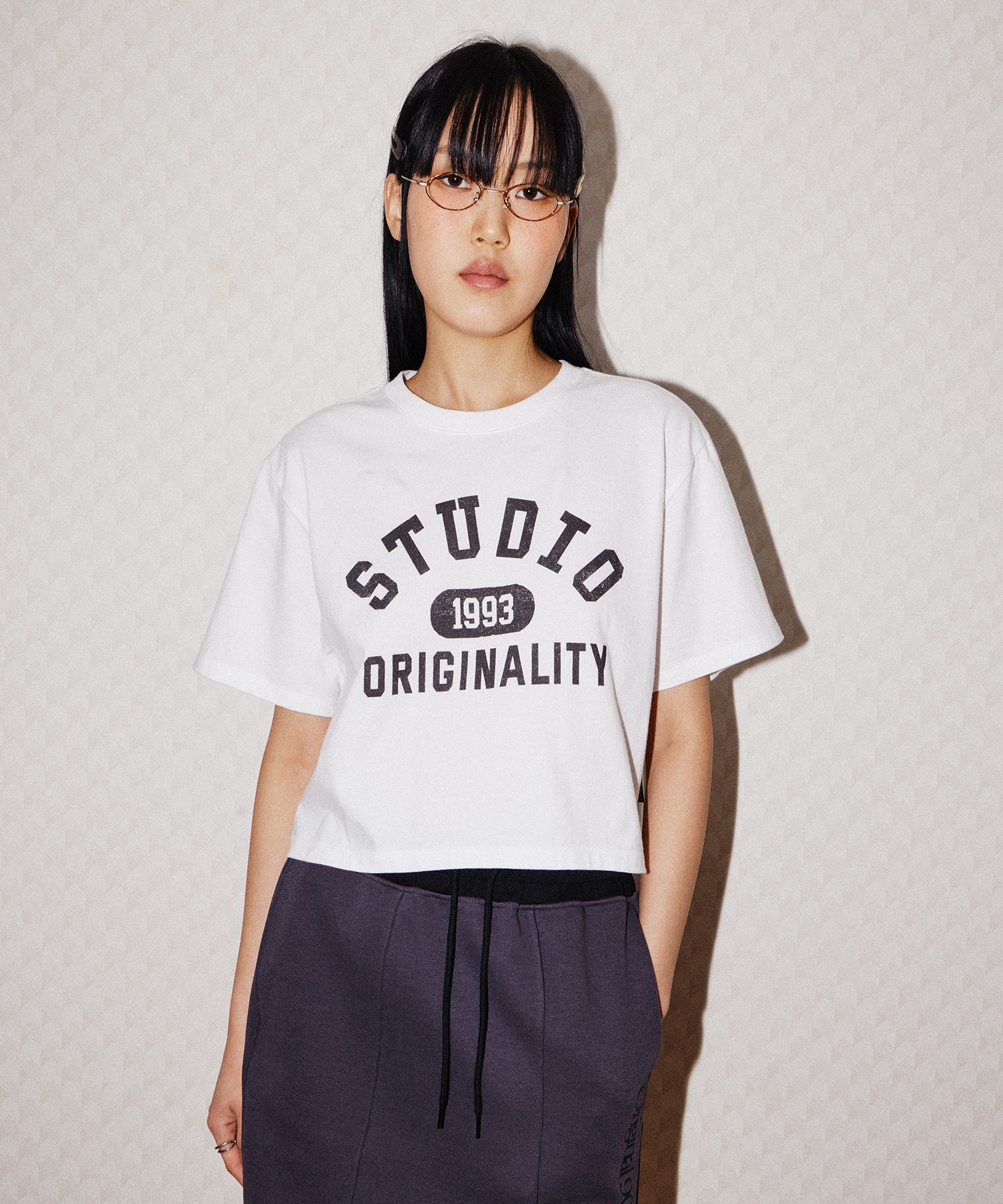 Tシャツ・カットソー 1993STUDIO STUDIO 93 AUTHENTIC CROP T-SHIRT 4FK1102 MUSINSA | 1993STUDIO Studio 93 Authentic Cropped T-shirt_White