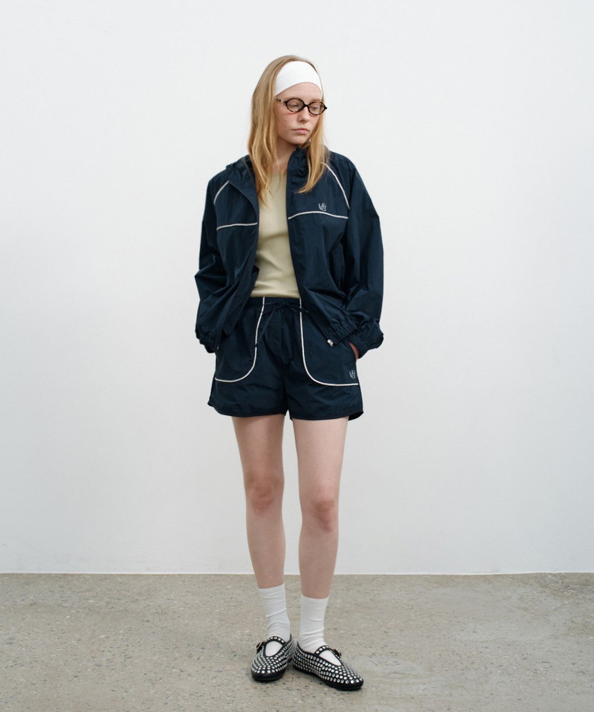 유라고(URAGO) Sporty hoodie wind breaker
