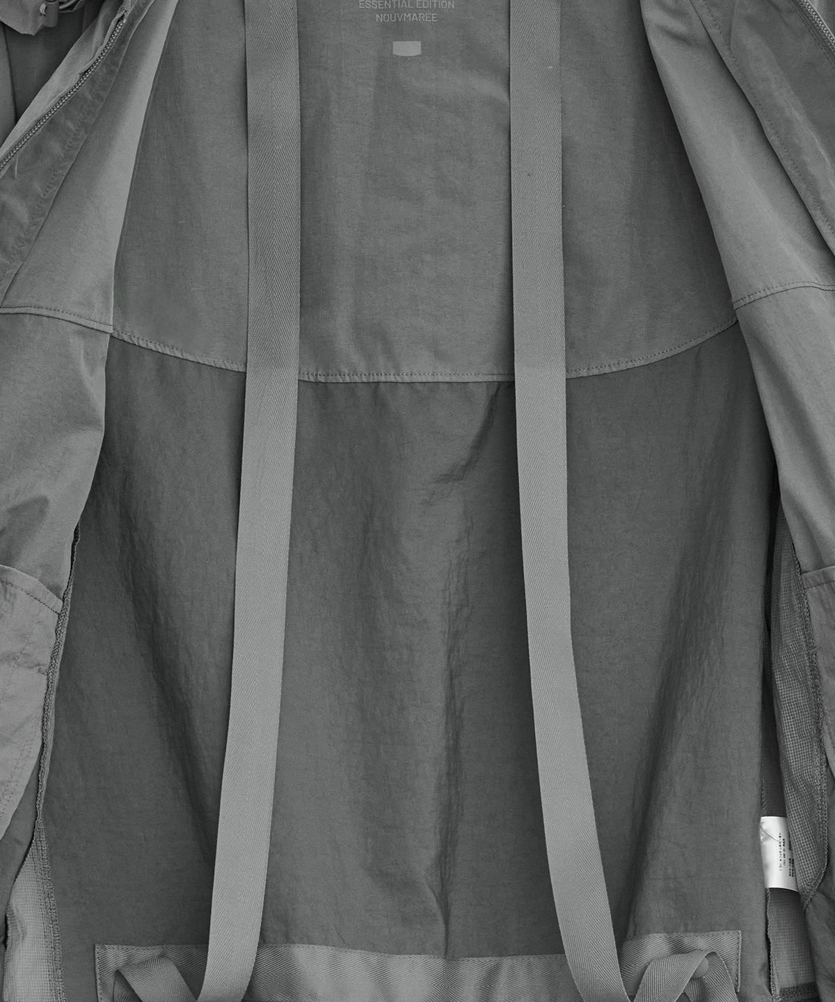 이이(EE) DETACHABLE WINDBREAKER GREY