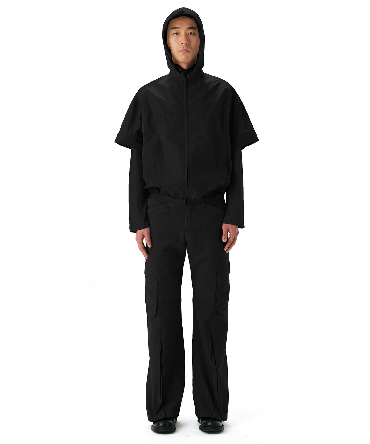 이이(EE) DETACHABLE WINDBREAKER BLACK