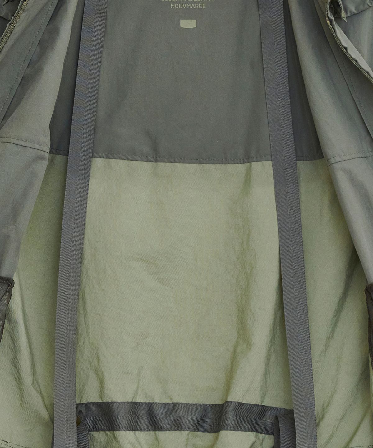 이이(EE) WOMENS DETACHABLE WINDBREAKER OLIVE