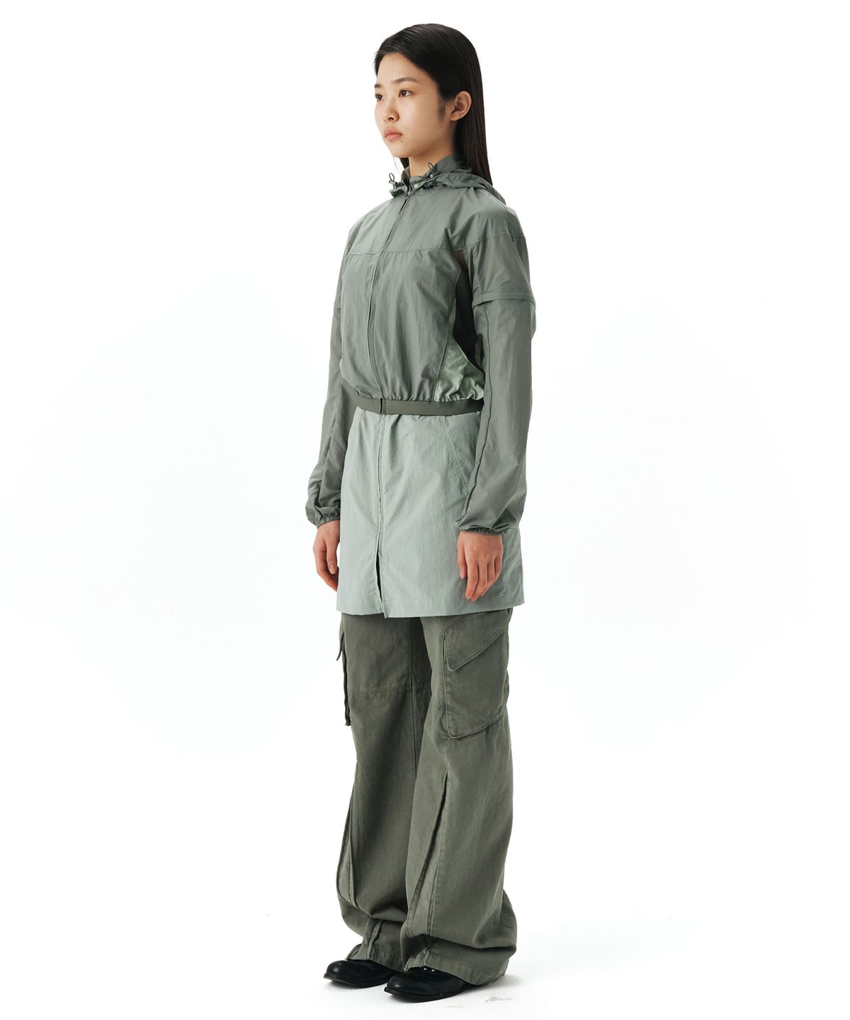 이이(EE) WOMENS DETACHABLE WINDBREAKER OLIVE