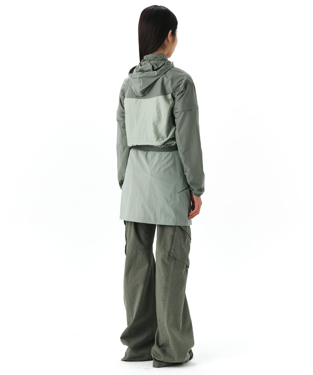 이이(EE) WOMENS DETACHABLE WINDBREAKER OLIVE