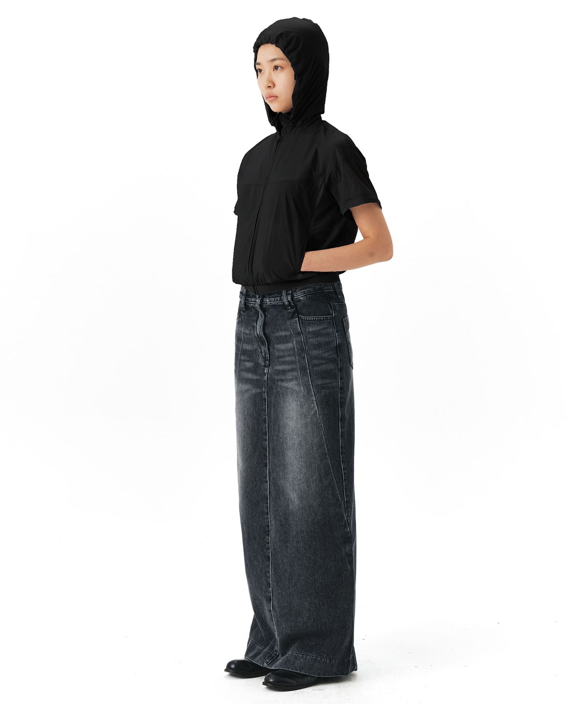 이이(EE) WOMENS DETACHABLE WINDBREAKER BLACK