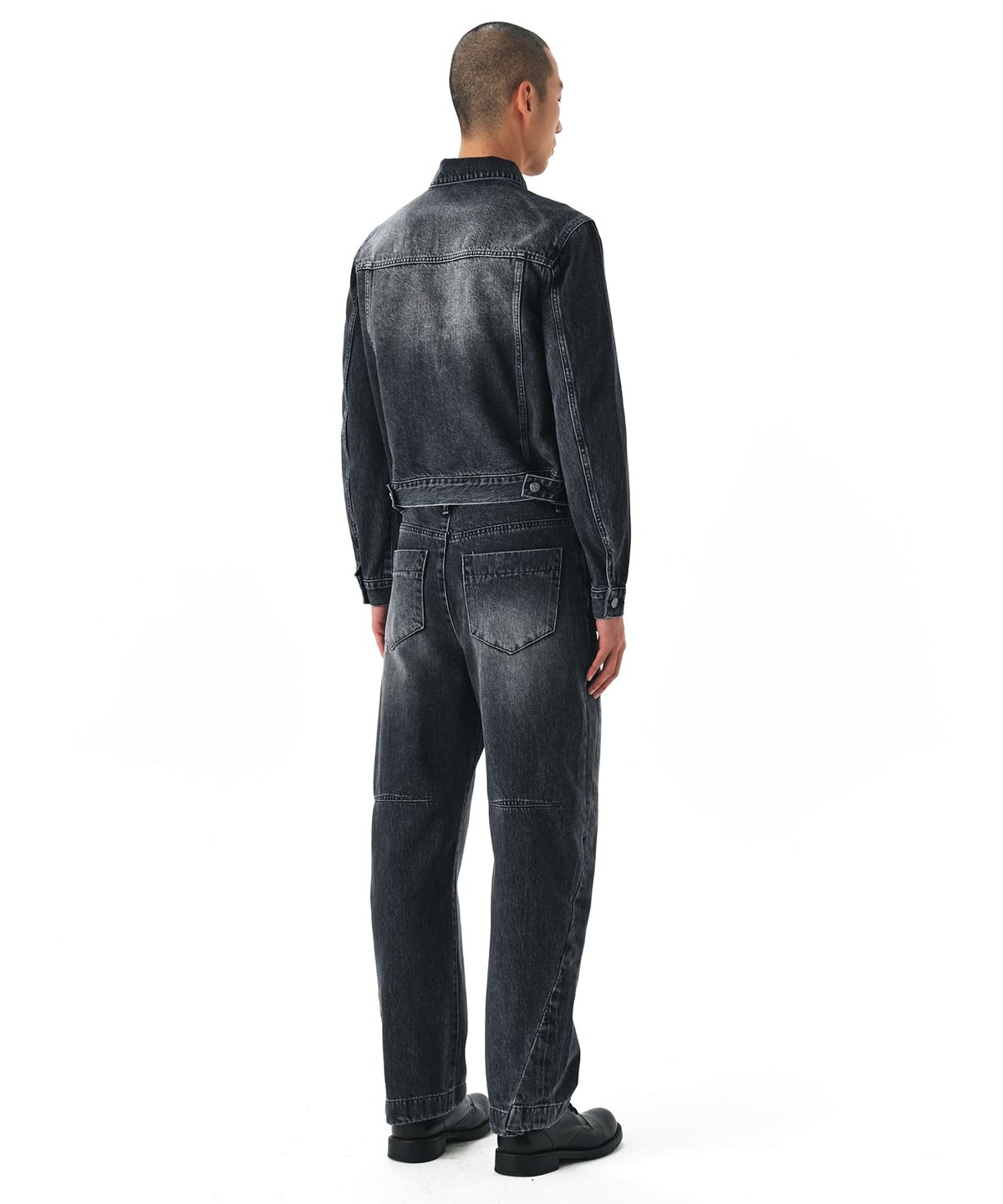 이이(EE) DENIM JACKET BLACK