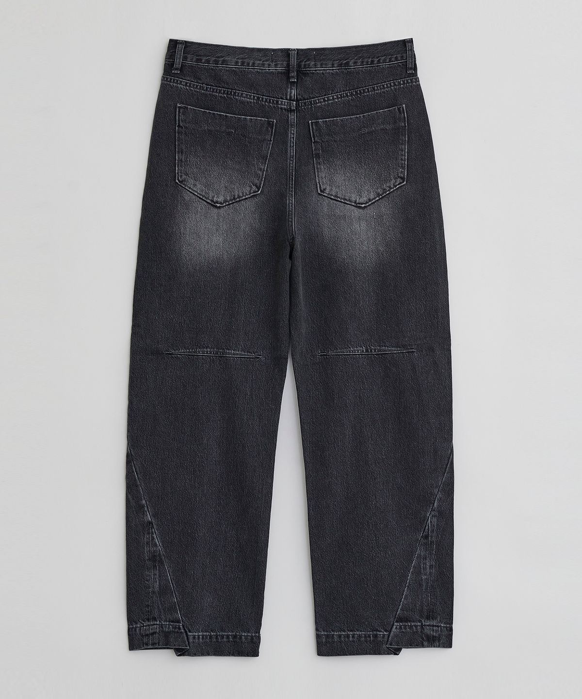 이이(EE) CURVED DENIM PANTS BLACK