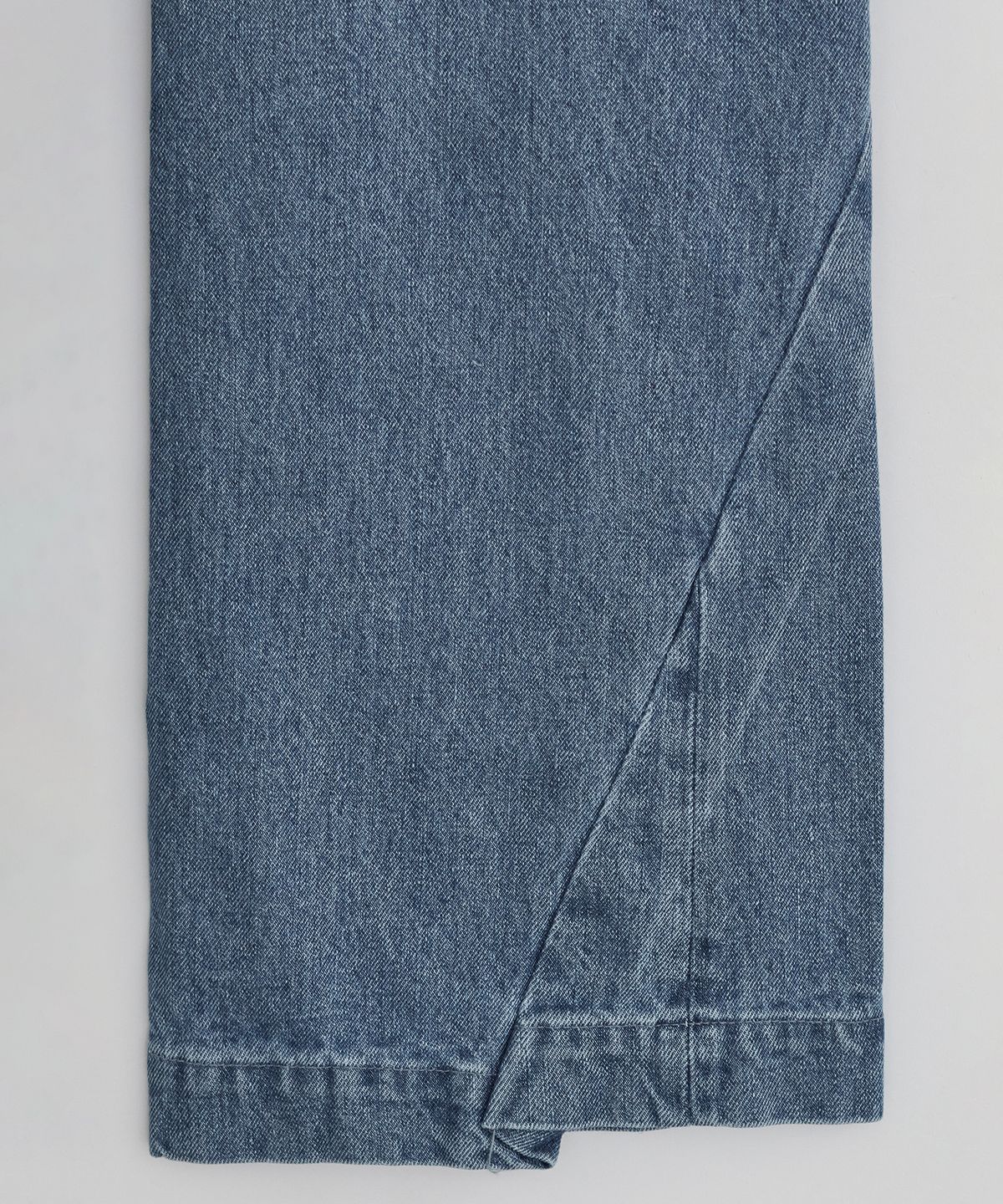 이이(EE) WOMENS CURVED DENIM PANTS BLUE