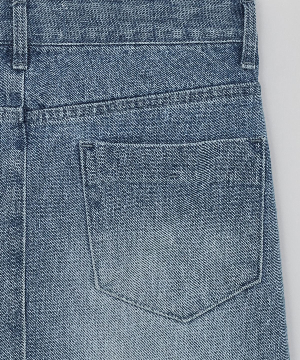 이이(EE) WOMENS CURVED DENIM SKIRTS BLUE